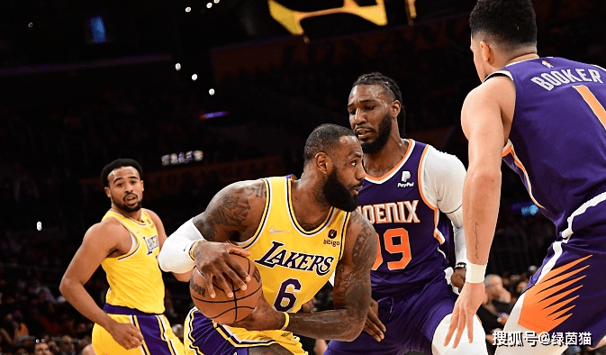 赛后NBA季后赛焦点战，西汉姆迎来里程碑，媒体盛赞，医务组通报恢复的简单介绍